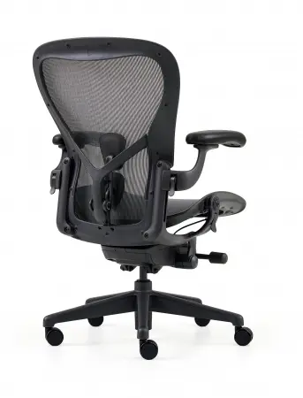 Кресло эргономичное офисное Aeron Ultra MC, графит