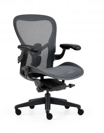 Кресло эргономичное офисное Aeron Ultra MC, графит