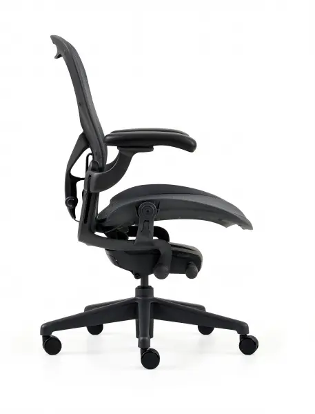 Кресло эргономичное офисное Aeron Ultra MC, графит